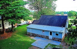 526 Roosevelt Dr, Sparta, TN 38583
