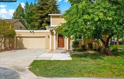 599 Mt Dell Dr, Clayton, CA 94517