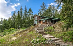 1298 Raven Ridge Rd, Sandpoint, ID 83864