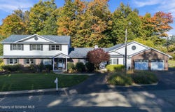 117 Echo Drive, Clarks Summit, PA 18411