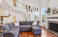 926 N BAKER ST, Canby, OR 97013