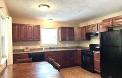 690 Brownell Ave, Middleport, OH 45760