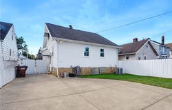 4614 Maplecrest Avenue, Parma, OH 44134