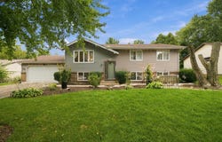3239 Youngfield Drive, Rockford, IL 61114