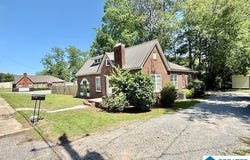 1005 4TH AVENUE, CLANTON, AL 35045