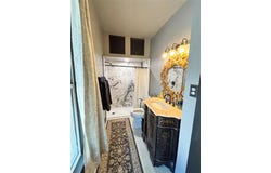 213 S Clements Street, Gainesville, TX 76240