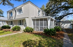 113/115 Bay View Court, Bay Saint Louis, MS 39520