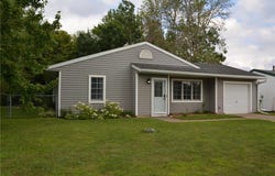 302 235th Street, East Farmington, WI 54020