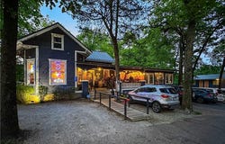 206  W Van Buren, Eureka Springs, AR 72632