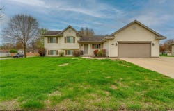 704 W Main Street, Madelia, MN 56062