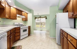 18086 Courtland Drive, South Bend, IN 46637-6009