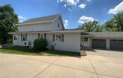 871 State Street N, Eden Valley, MN 55329