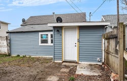 1053 Gentry Street, Frankfort, IN 46041-1347