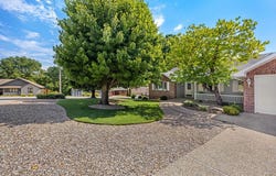 1 Kelaen Circle, Bella Vista, AR 72715
