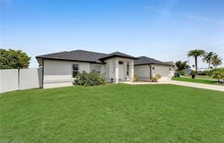 637 SW 9th Avenue, Cape Coral, FL 33991