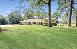 587 Shivers Road, New Hebron, MS 39140