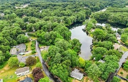 53 Deer Run Trail, Smithfield, RI 02917