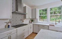 30 N FRANKLIN Street, LAMBERTVILLE, NJ 08530