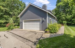 9771 E Avondale Lane, Traverse City, MI 49684