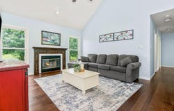 1932 SE 6th Terrace, Lee's Summit, MO 64063