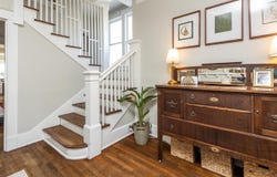 1777 CARR, Memphis, TN 38104