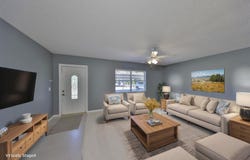 124 GLOUCESTER BOULEVARD, SUN CITY CENTER, FL 33573