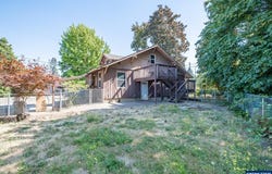 708 Hiatt St, Lebanon, OR 97355