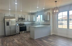 404 Breckenridge Drive, Waynesville, MO 65583