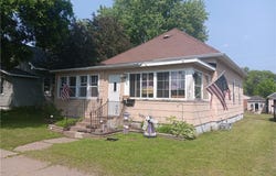 905 E 1st Street S, Ladysmith, WI 54848