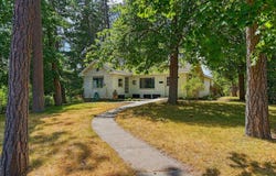 624 LINCOLN St, Cheney, WA 99004