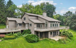 2550 County Road E, Mount Horeb, WI 53572