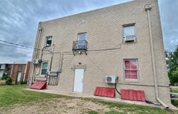 1502 E Broadway, Enid, OK 73701
