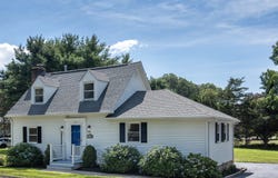 31 Flat Rock Road, Branford, CT 06405