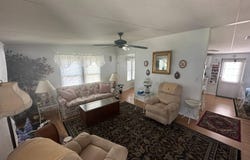 4615 Skyline Dr, Leesburg, FL 34748