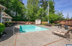 11527 Highway 99, Everett, WA 98204