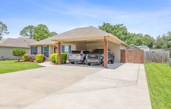 479 Broussard Street, Breaux Bridge, LA 70517