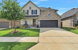 220 Glenwood Drive, Oak Point, TX 75068