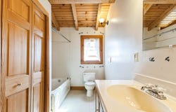 8888 Churchill Road, Jackson, MI 49201