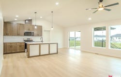 935 W Santa Clara Street, Lincoln, NE 68523