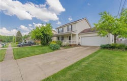 33995 Gloria Avenue, North Ridgeville, OH 44039