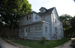 328 S Governor St, IowaCity, IA 52240