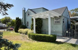 710 Locust St, Twin Falls, ID 83301-6949