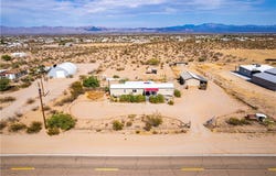 820 S Egar Road, Golden Valley, AZ 86413