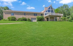 273 Fairview Rd, Midland, PA 15059