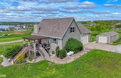 29224 Westview Drive, Moravia, IA 52571