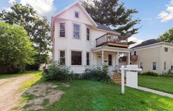 127 N Madison Street, Stoughton, WI 53589