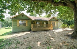 631 Mays Branch  RD, Van Buren, AR 72956