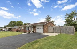 1094 Mackville Road, Harrodsburg, KY 40330