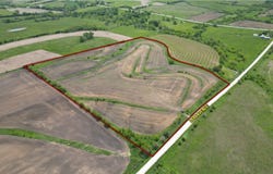 Lark Avenue, IA 50831