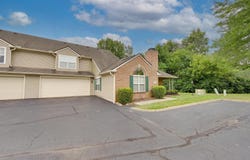 317 Chardonnay Lane, Lewis Center, OH 43035
